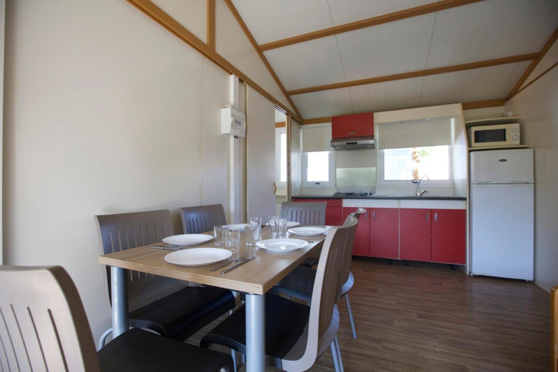 Camping Bungalow El Llac De Banyoles Porqueres Cameră foto